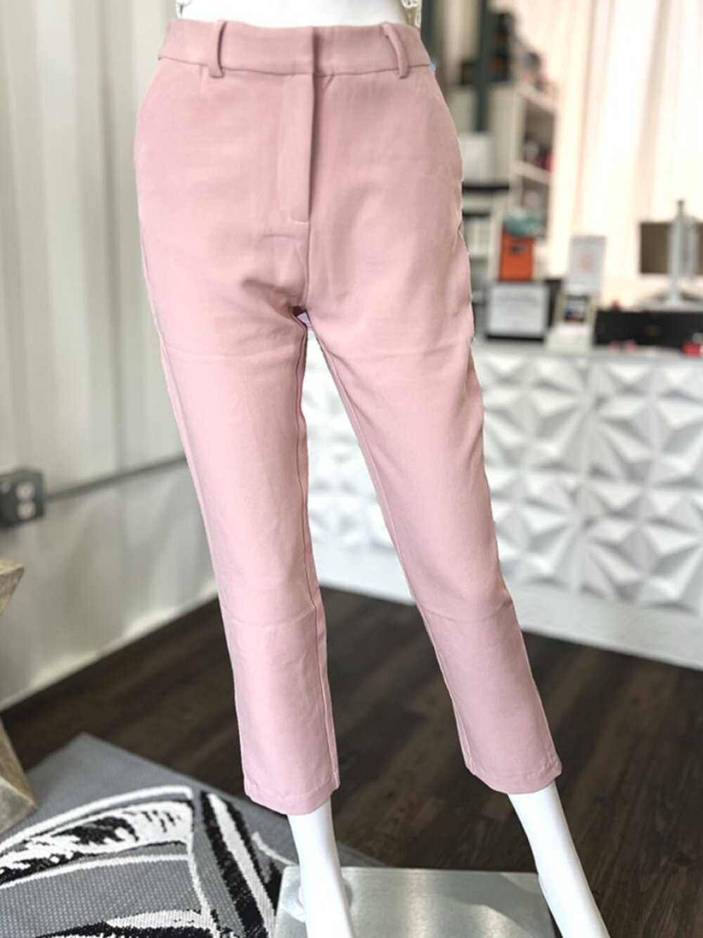 Alamia Blush Pink Tailored Ankle Pants NWT Size Small